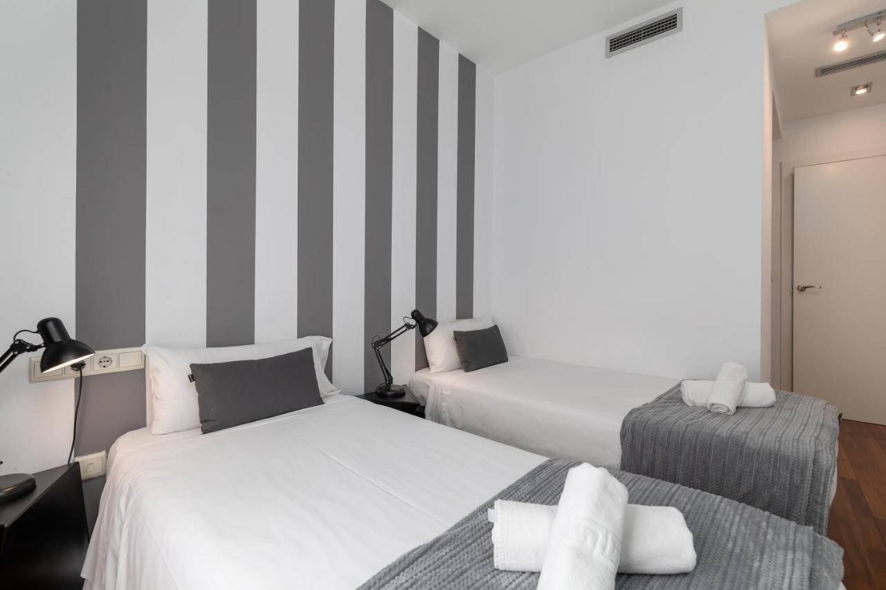 Baron Suites 瓦伦西亚 外观 照片